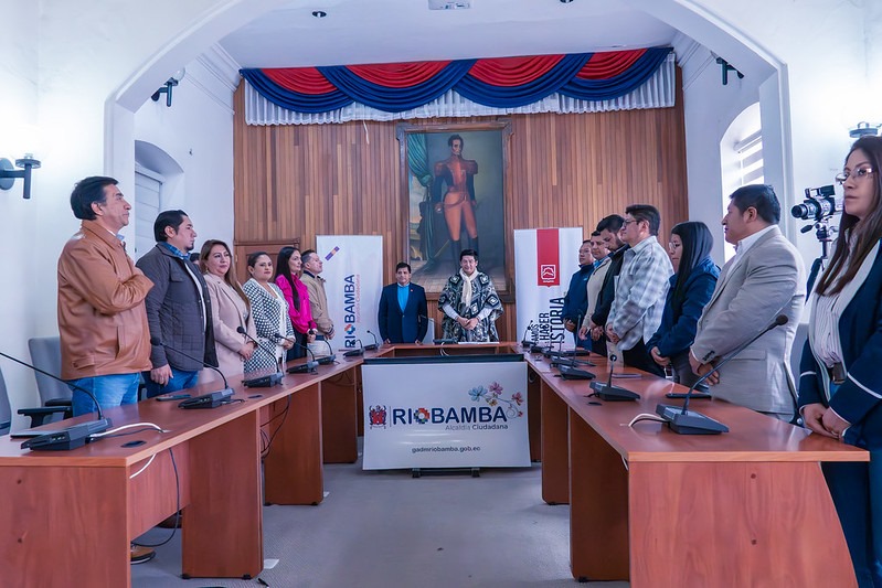 ESCUELA SUPERIOR POLITÉCNICA DE CHIMBORAZO Y MUNICIPIO DE RIOBAMBA SUSCRIBEN CONVENIO MARCO DE COOPERACIÓN