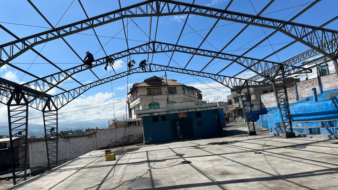 Avanza la recuperación del mercado La Esperanza 1