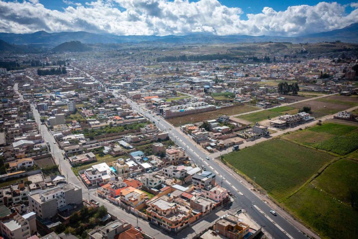 Avenida Monseñor Leonidas Proaño alcanza un avance del 90% en su ampliación