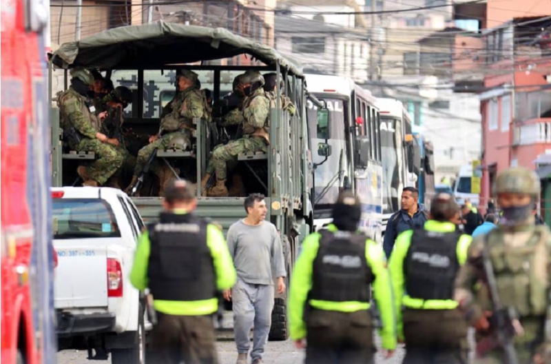 Militares y policías recibirán un bono por su actuación en el conflicto armado interno