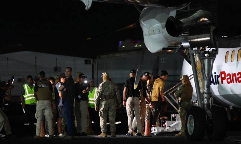 Panamá deportó a 30 migrantes ecuatorianos dentro de un acuerdo con EE.UU.