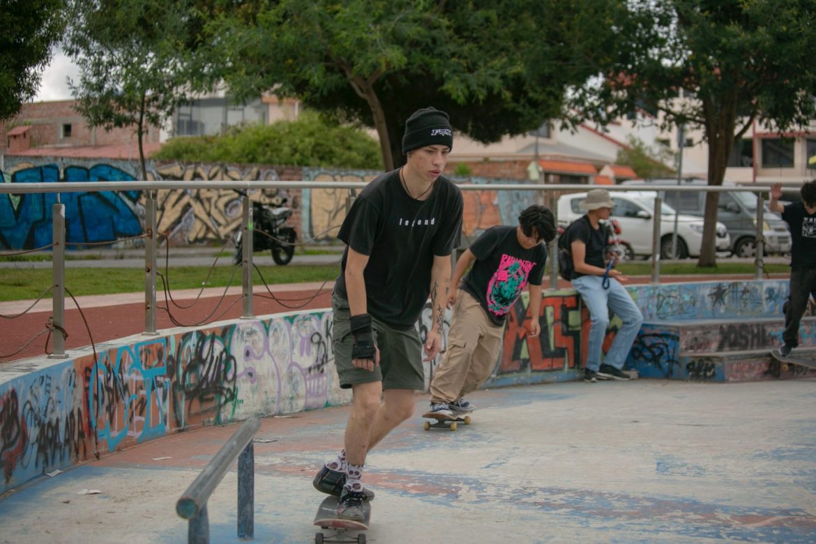 Riobamba vibró con el Go Skate Raymi en el Día Mundial del Skateboarding