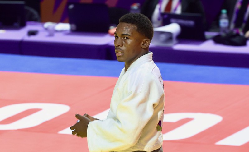Jonathan Benavides conquista el primer oro para Ecuador en ASU2025