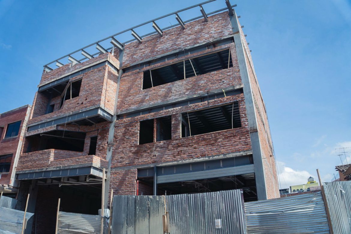 75% de avance en la construcción de nueva compañía de bomberos en Santa Rosa