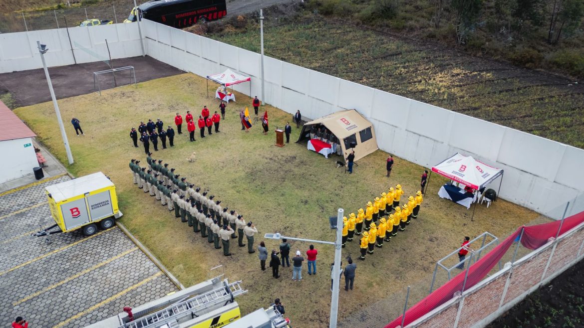Bomberos fortalecen su capacidad con la entrega de equipos forestales